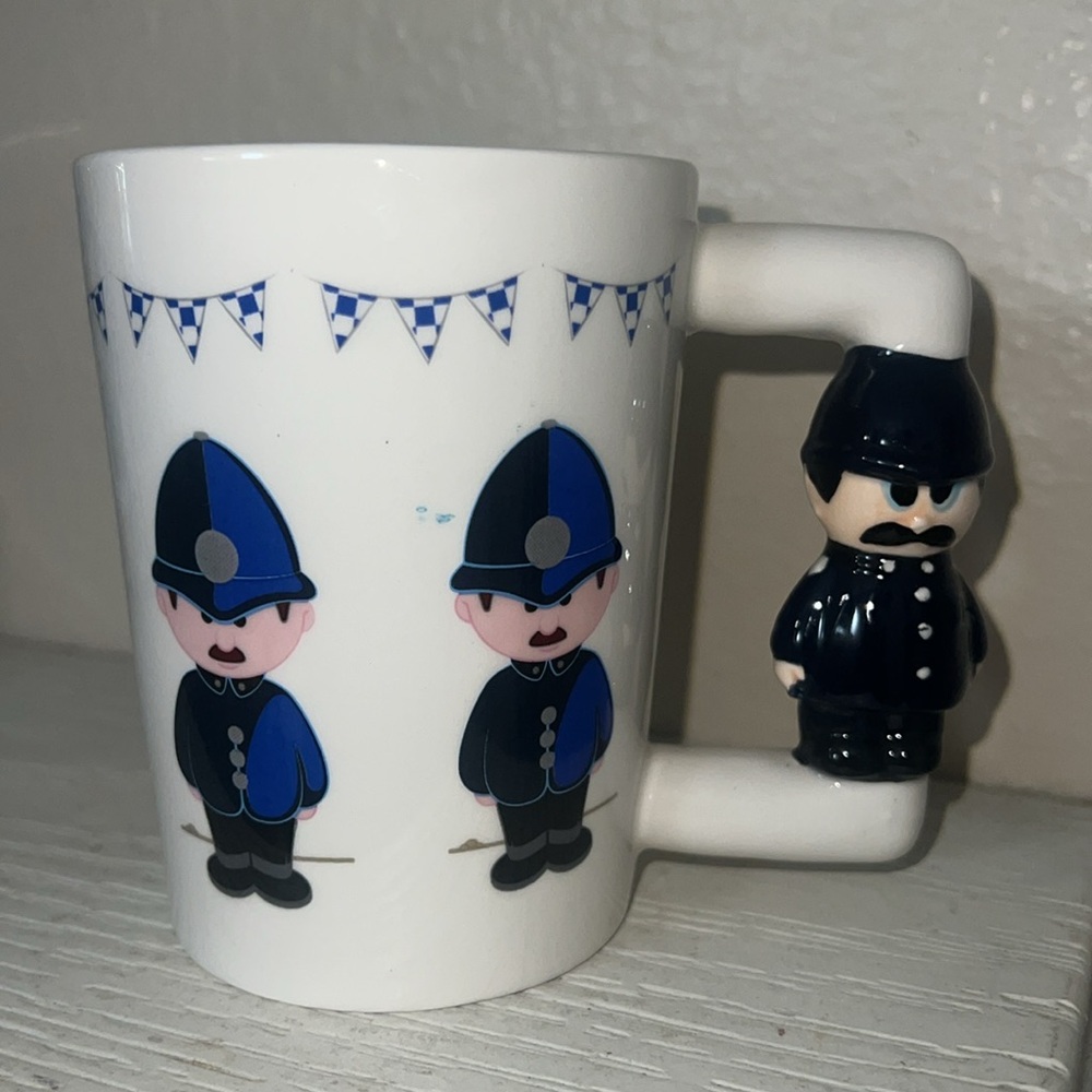 Pukator “Bobbie” Policeman Coffee Mug NWT